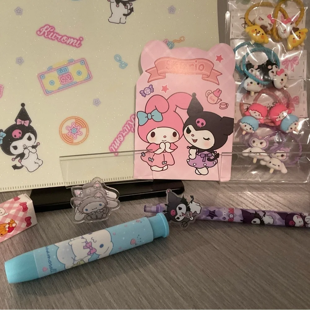 Sanrio Character 9 piece Stationery Bundle
